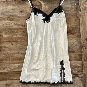 Victoria Secret Slip